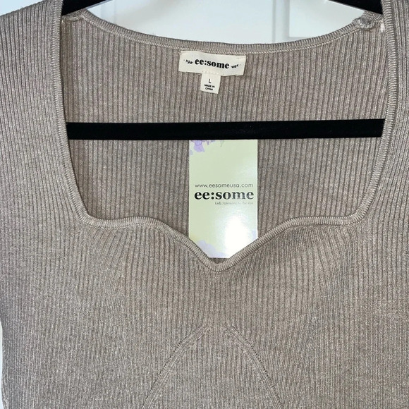 WOMEN’S EE:SOME LONG SLLEVE TOP RIBBED MATERIAL SIZE LARGE BEIGE IN COLOR - Picture 3 of 5